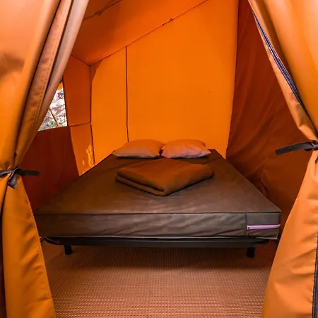 Onlycamp Les Peupliers *